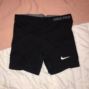 Nike pro
